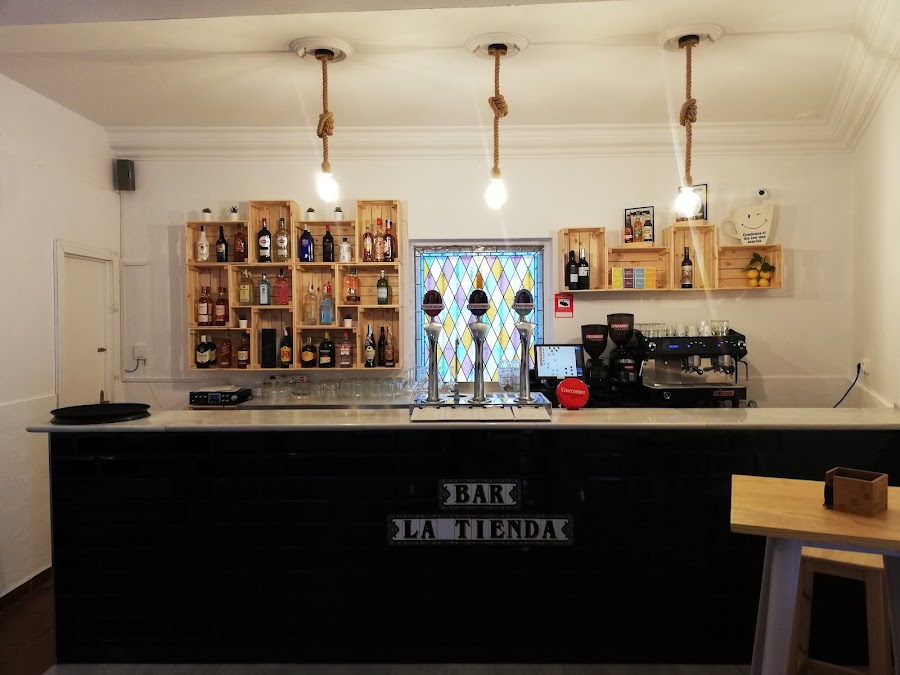 Bar La Tienda D