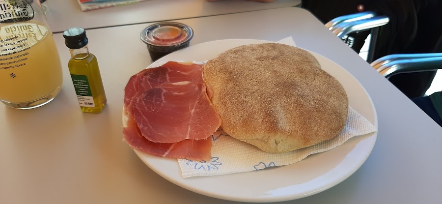 Bar Serrano