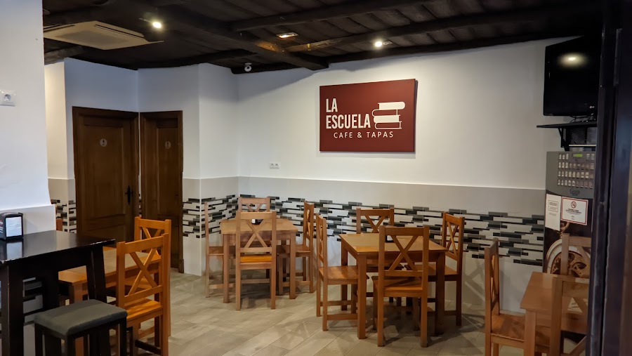 La Escuela