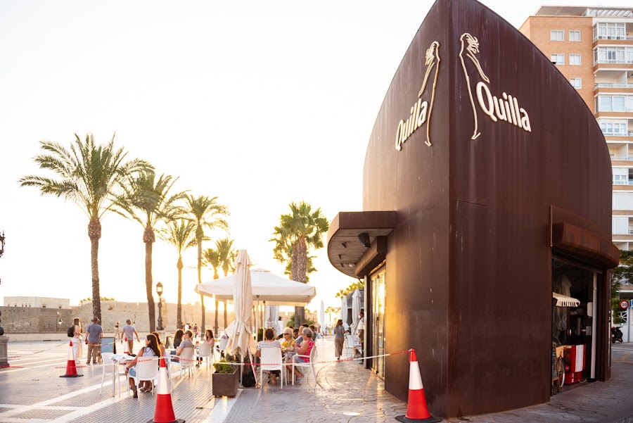 Quilla Restaurante, café y terraza