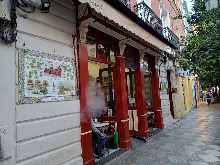 Bar La Moderna